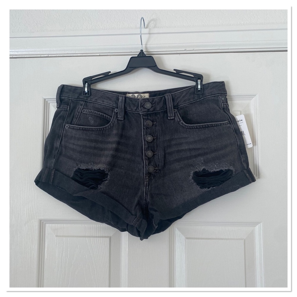 Free People Romeo Rolled Cut Off Mid Rise Shorts - Picture 4 of 6